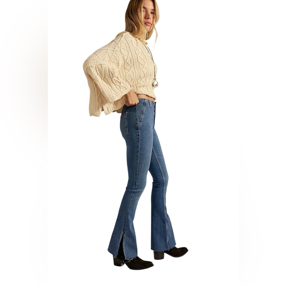 Free People We The Free High Rise Raw Hem Split Flare Jeans Boho Y2K 26